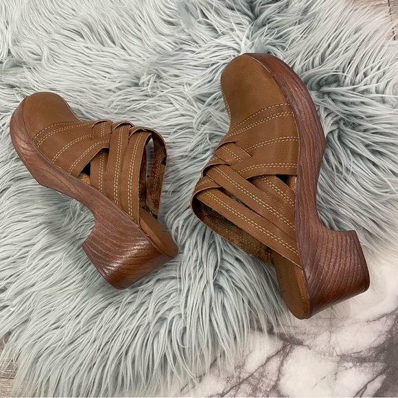 boc Shoes Nwob Boc Johana Clog In Tan 8 Poshmark